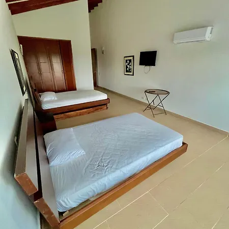 Casa Del Mar *